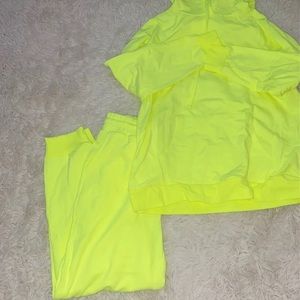 Brand new women’s jogging suit